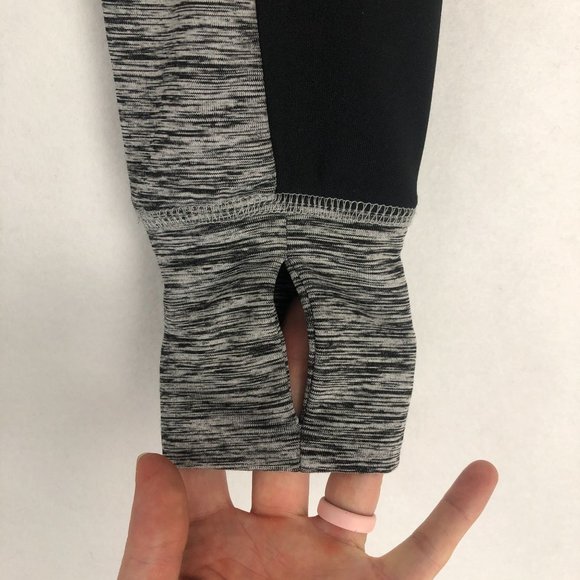 NFL Women's Size Small Black Grey Pittsburgh Steelers Pullover Sweatshirt Hood - Picture 6 of 12